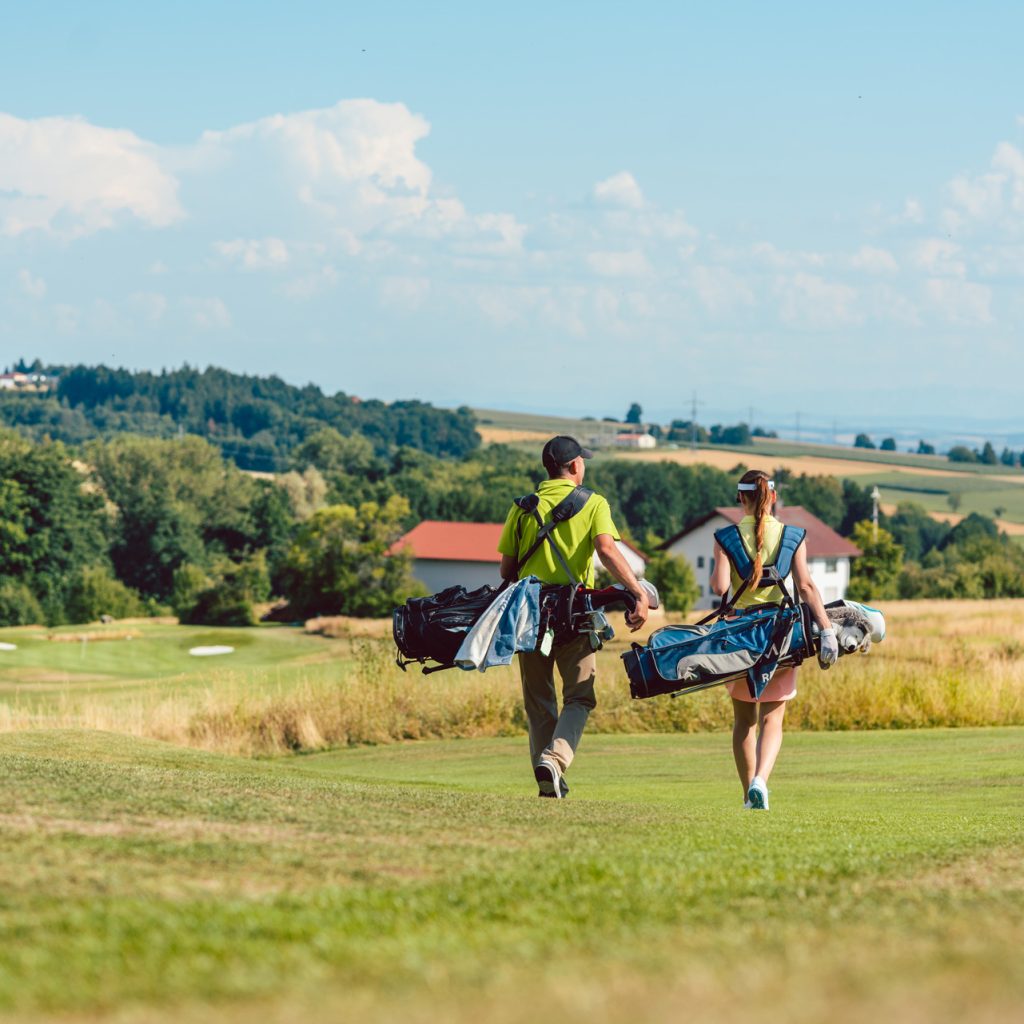 Golf-away_1920x1280